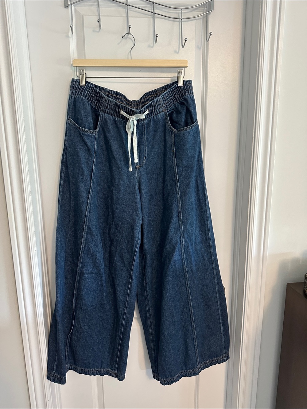Wide Leg Pull-On Denim Jeans in Dark Blue Size Large